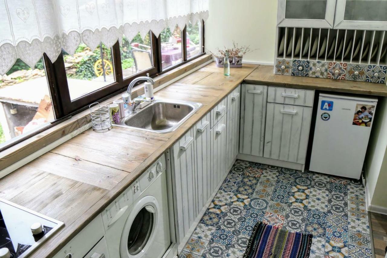 Къща За Гости "Жълтицата" Kostenkovtsi Extérieur photo